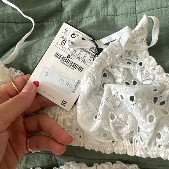 Zara White Eyelet Lace Bralette and Panty Set Small brand new - Picture 2 of 4